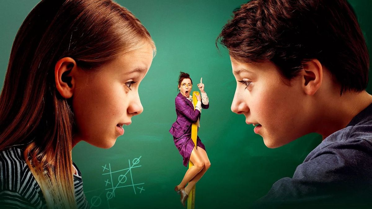 Помогите, я уменьшил свою училку!