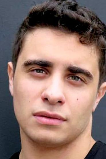 Джейк Каннавале