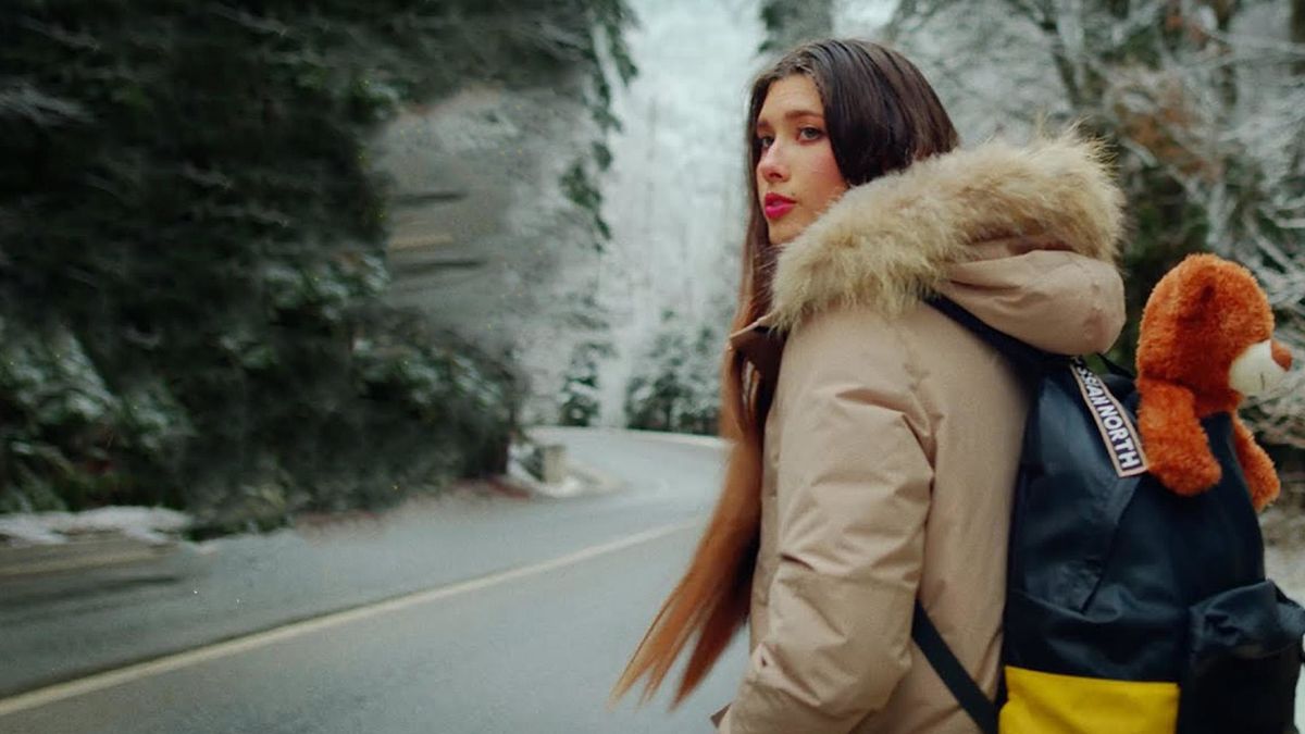 Анет Сай - В летних кроссах (Mood video)