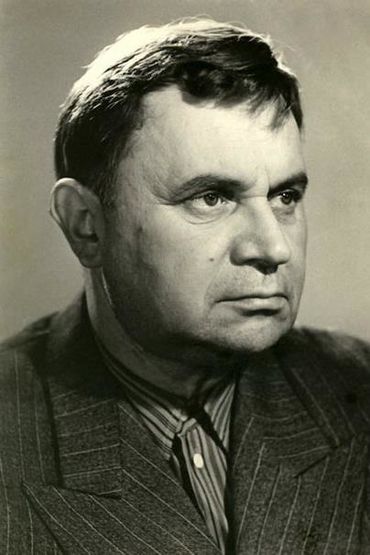 Виктор Чекмарев