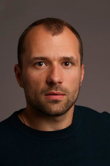 Александр Якин