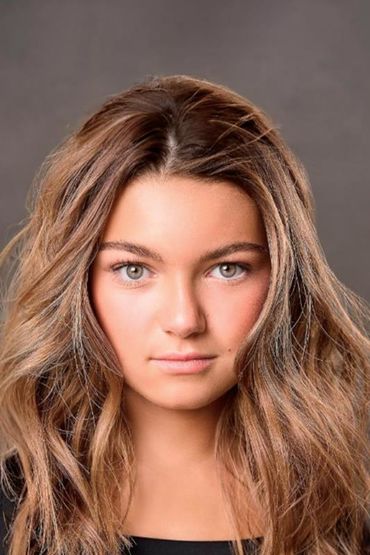 Мила Харрис