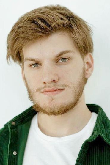 Андрей Максимов