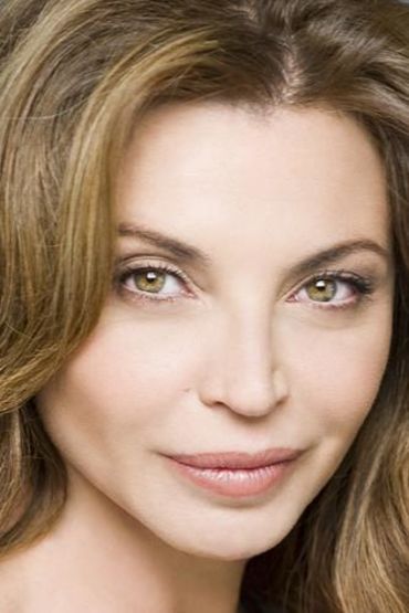 Неус Асенси