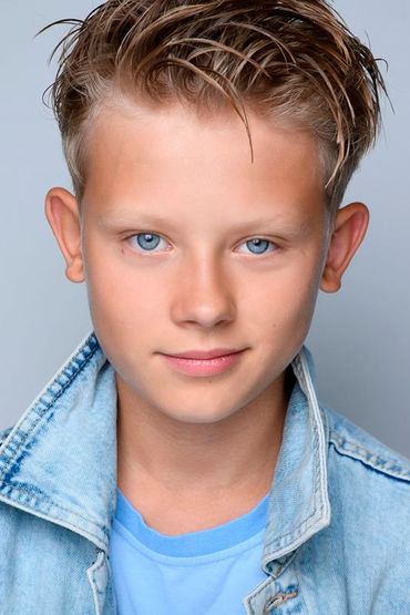 Александр Жуков