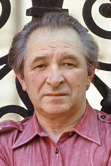 Евгений Лебедев