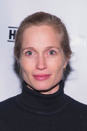 Алексис Блум