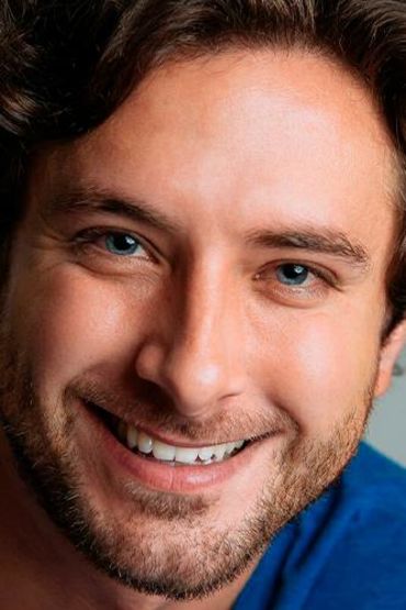 Генри Фрост