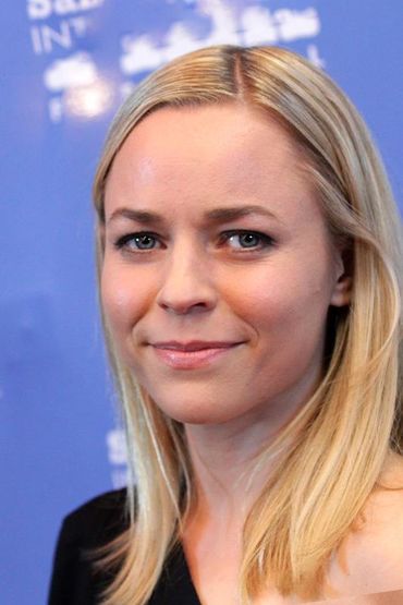 Паула Весала