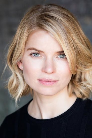 Джина Брэмхилл