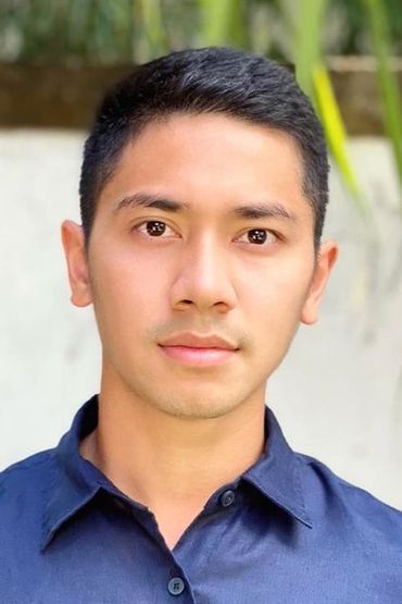 Эмир Махира