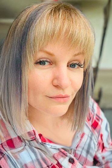 Александра Максимова