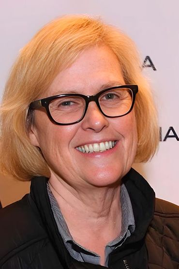 Бернадетт Колфилд