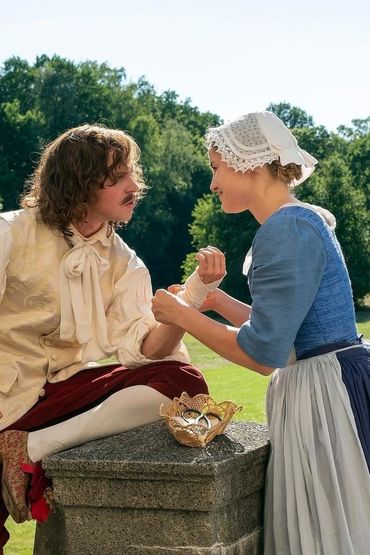 Երջանկություն բերող կոշիկները Երջանկություն բերող կոշիկները